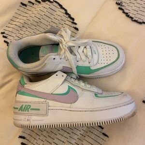 ✨Platform Nike Air Force 1 af1 womens 8 purple green white